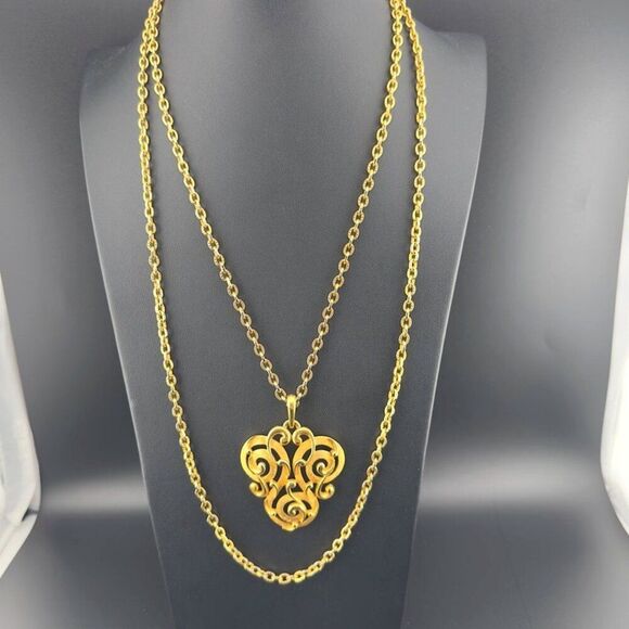 Vintage Crown TRIFARI Gold toneTwo Strand Chain Link Swirl Pendant Necklace - Picture 1 of 7